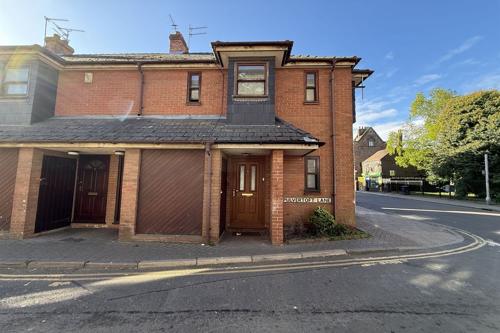 Property photo 1 of 12 (Main)