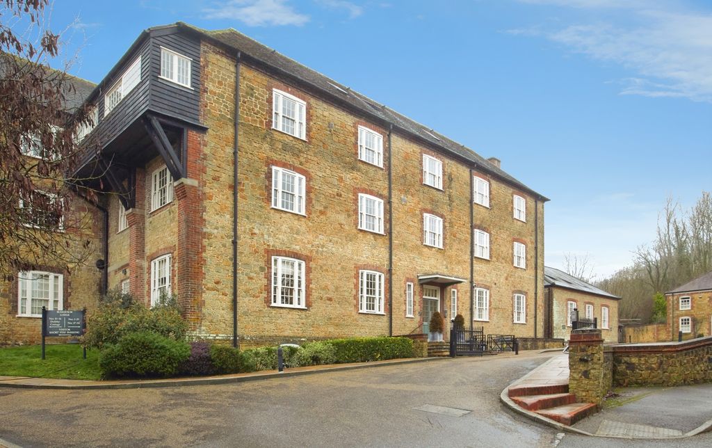 Property photo 1 of 20 Pbox-Img.Jpg