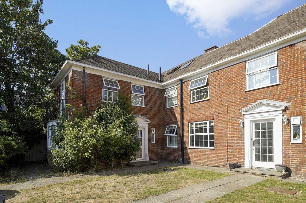 Property photo 1 of 6