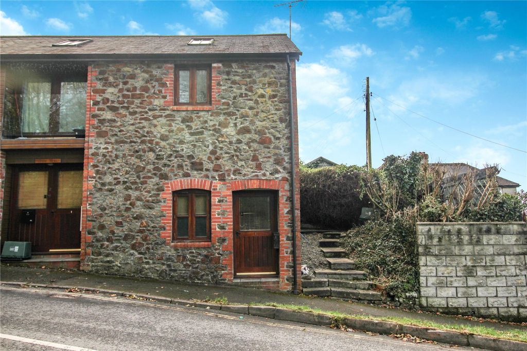 Property photo 1 of 9 Picture No. 11
