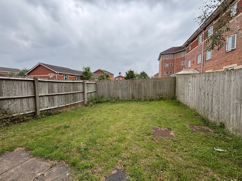 Property photo 3 of 6