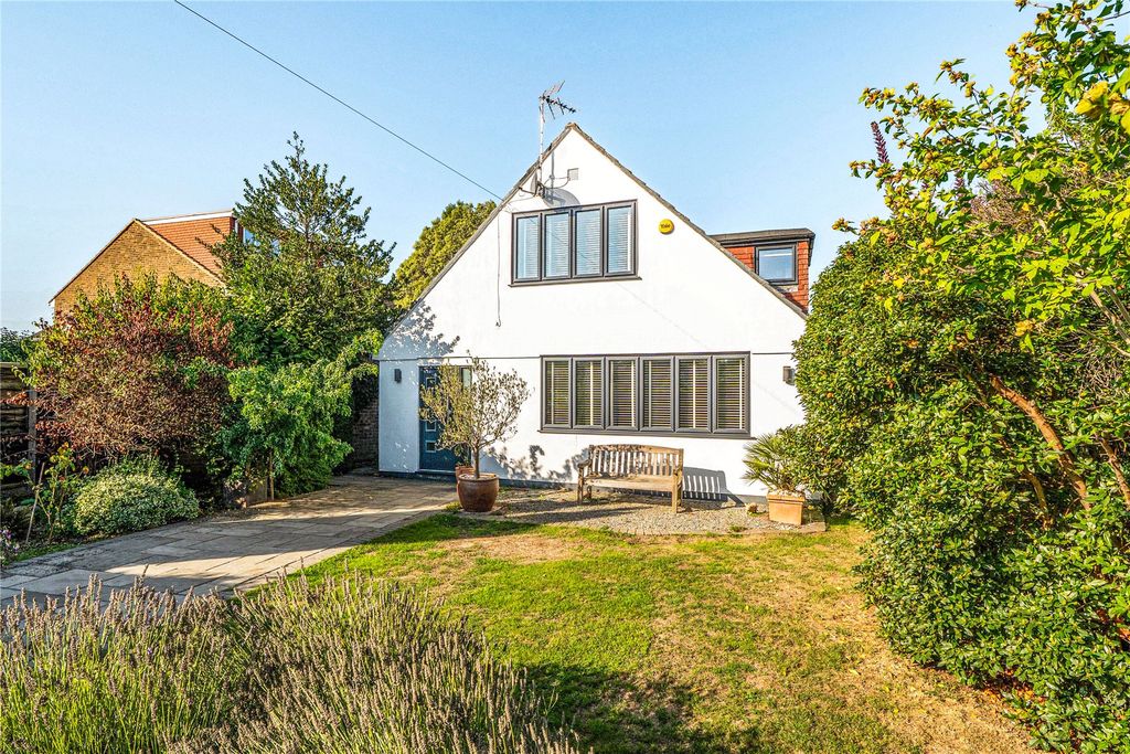 Property photo 1 of 24 Picture No. 21