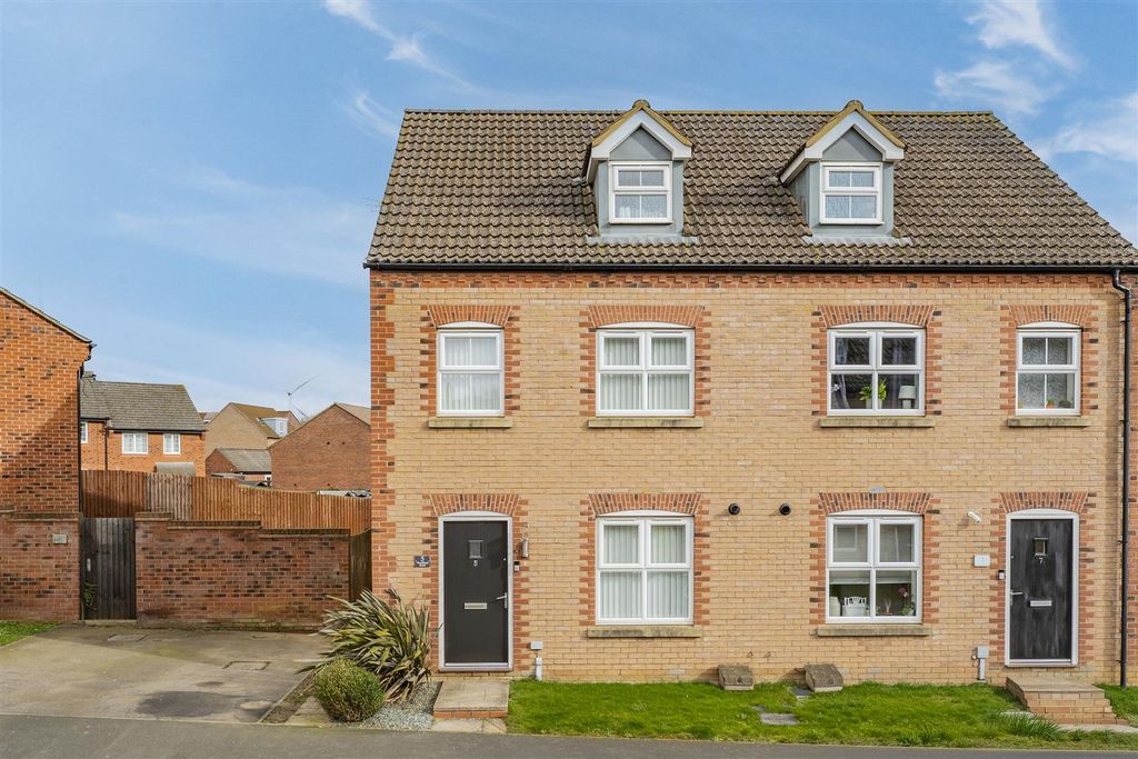 Property photo 1 of 6 Home_4.Jpg