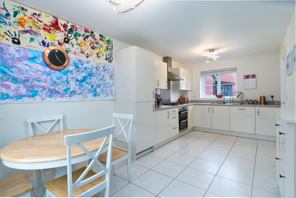 Property photo 2 of 24 B0031487_-2_-3_Balancer