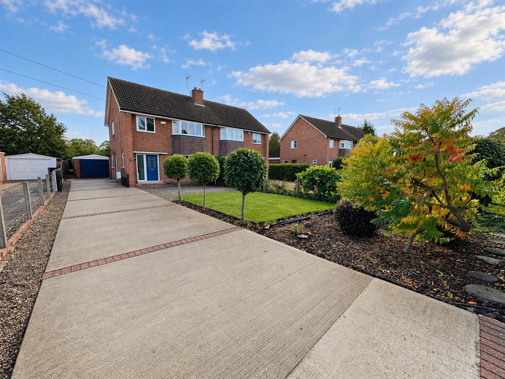 Property photo 1 of 14 Front