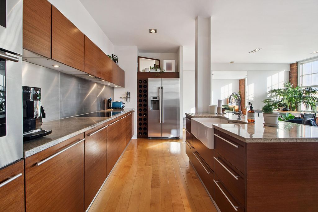 Property photo 3 of 15 Image