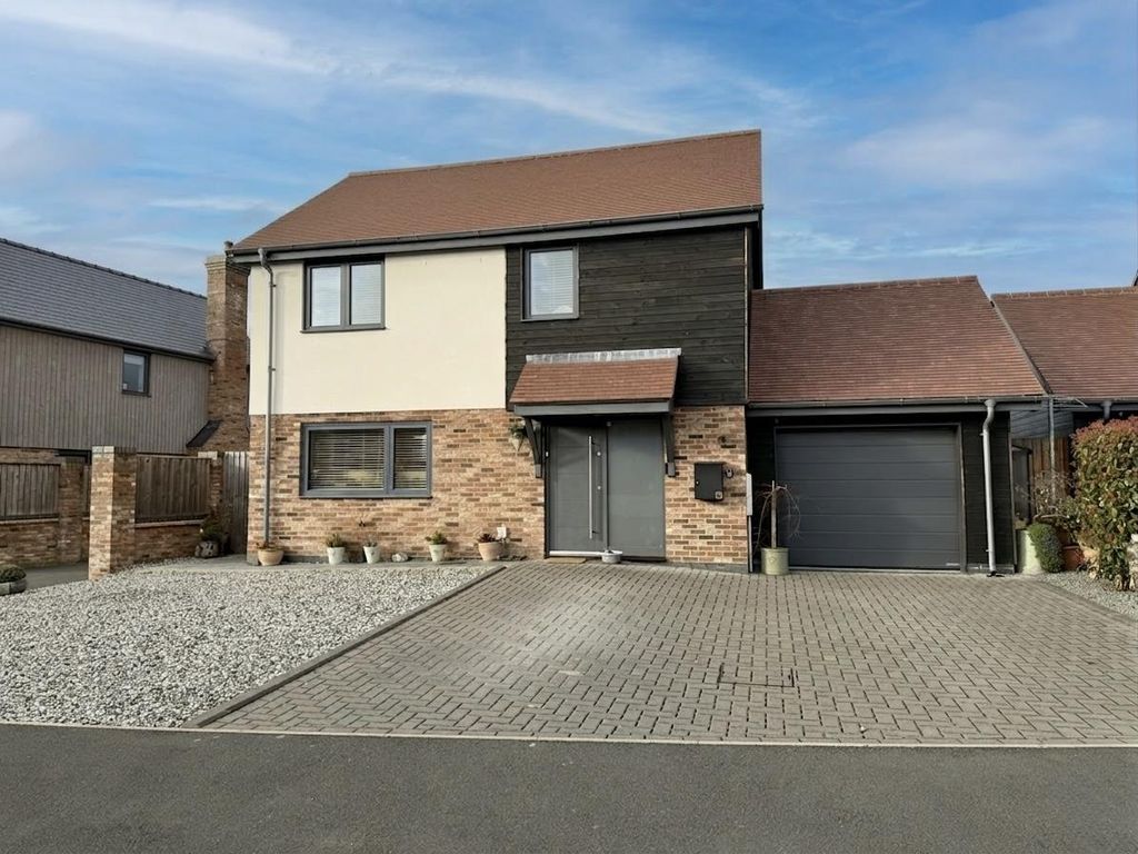 Property photo 1 of 27