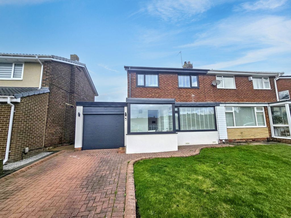 Property photo 1 of 22