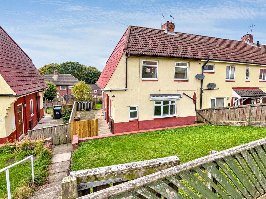 Property photo 1 of 18