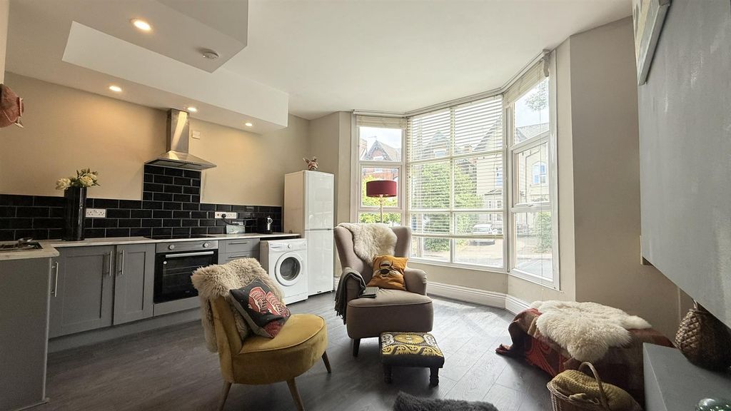 Property photo 1 of 9 Open Plan Living And Kitchen