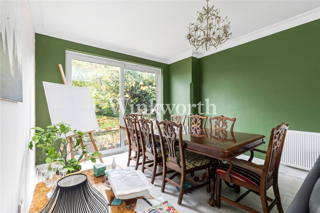 Property photo 2 of 16 Picture No. 02