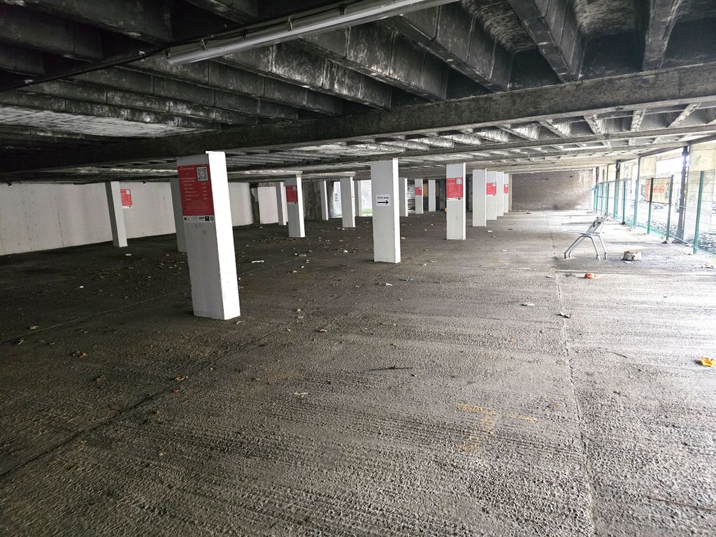 Property photo 3 of 4 3