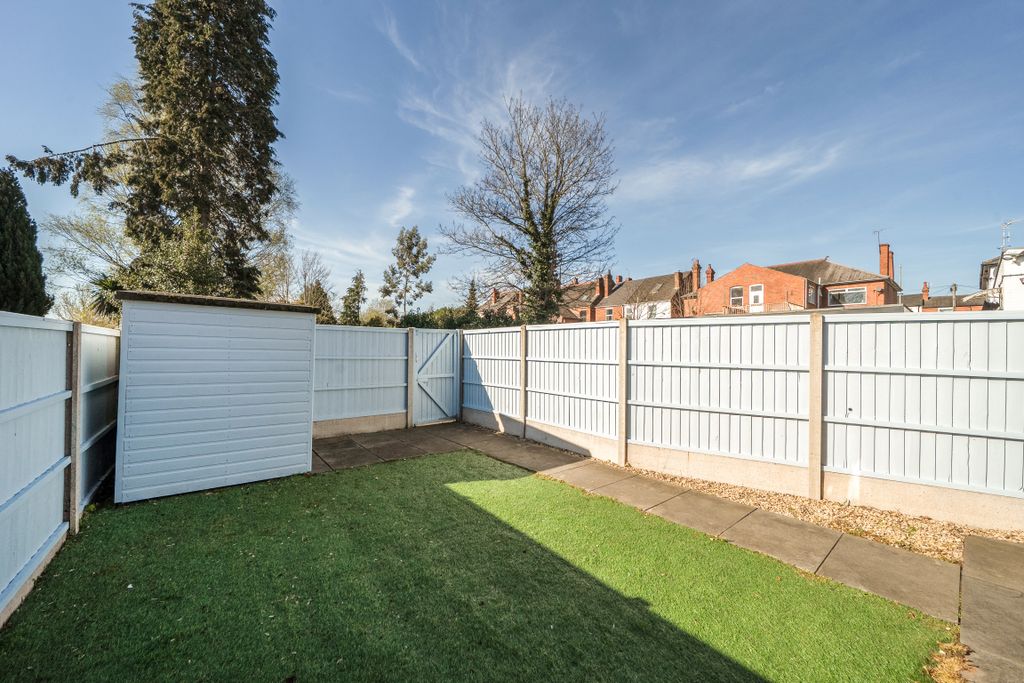 Property photo 3 of 13