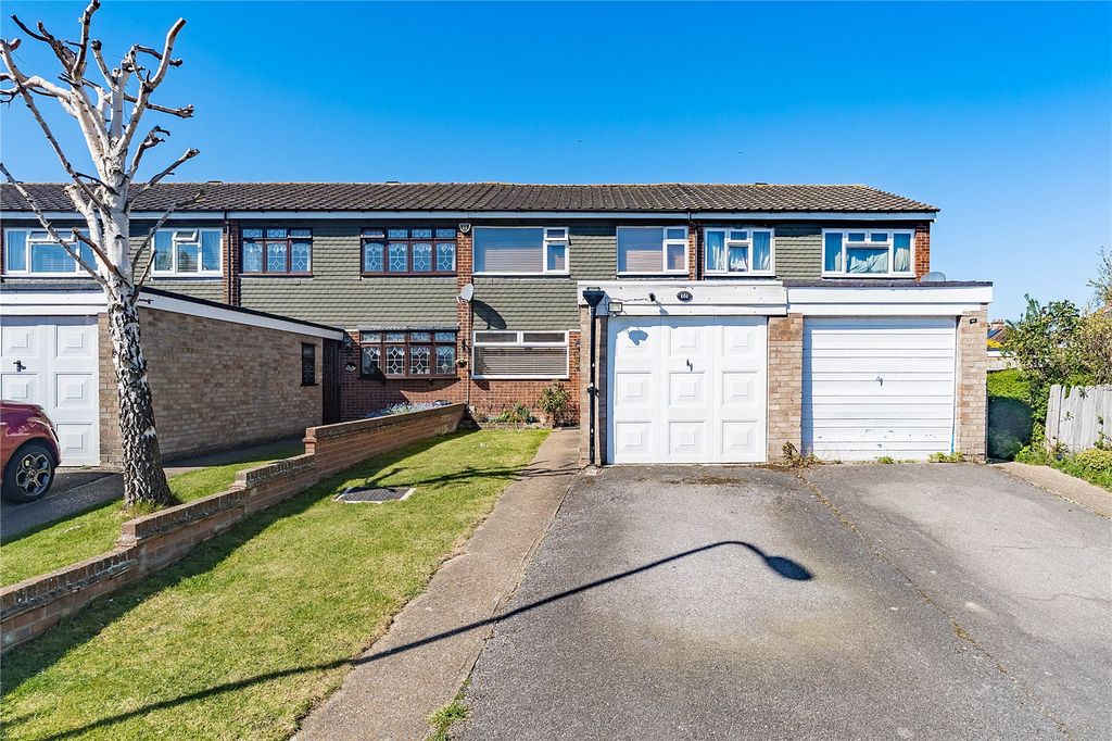 Property photo 1 of 12 Front