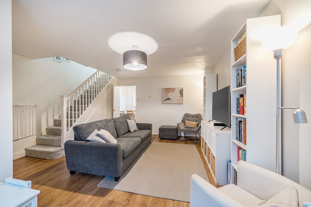 Property photo 3 of 20 1397574-14-69664A...