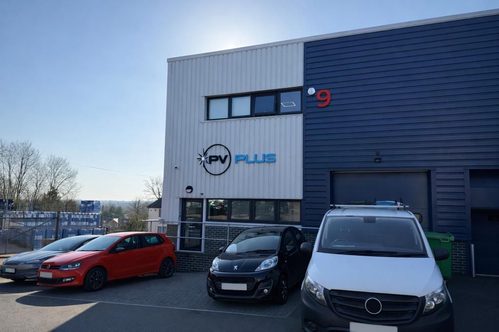 Property photo 1 of 9 Photo 9