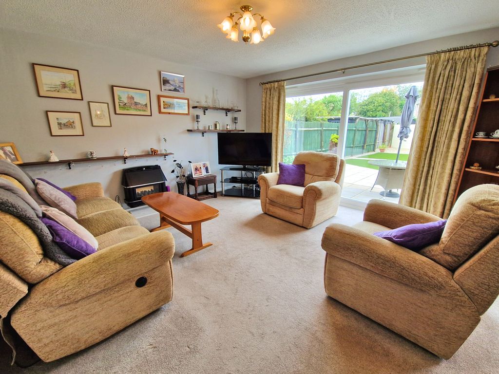 Property photo 3 of 22