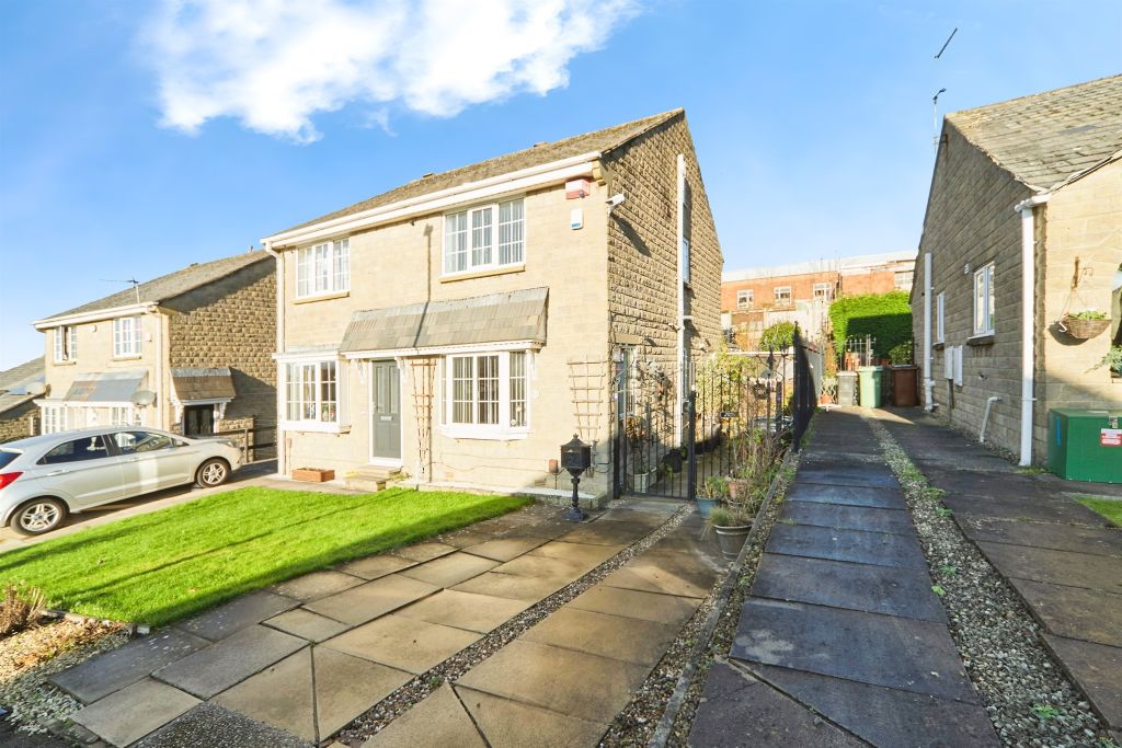 Property photo 1 of 16