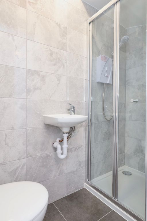 Property photo 2 of 2