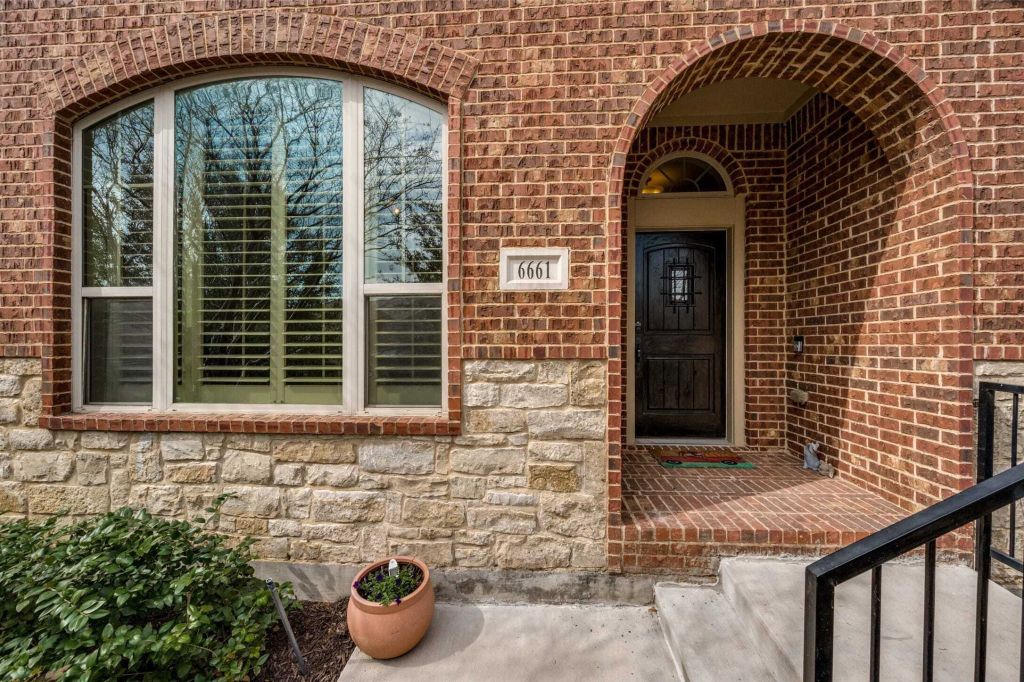 Property photo 2 of 25 <Alttext/>