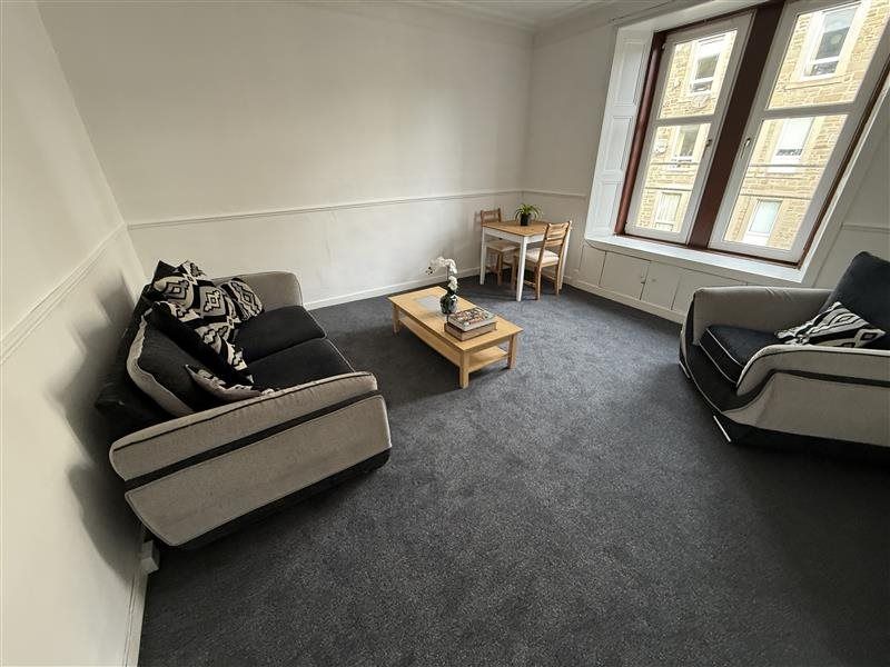 Property photo 2 of 9 c0F7F7Ed-6338-40Db-Bda6-8F04Caf07c78