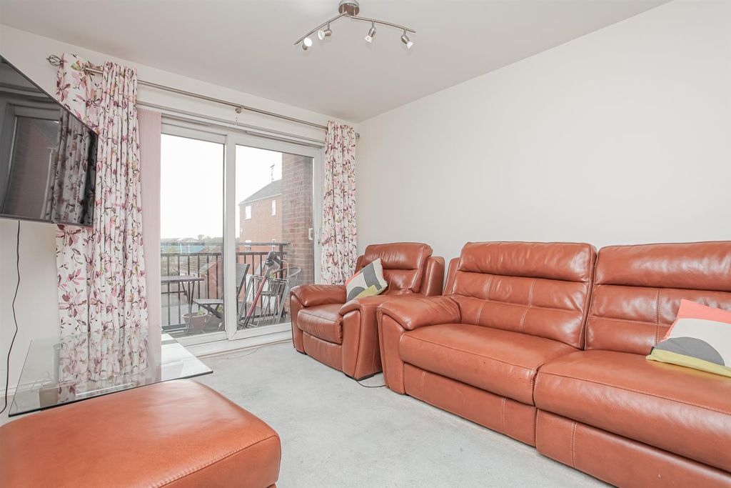 Property photo 2 of 8 Img_7358.Jpg