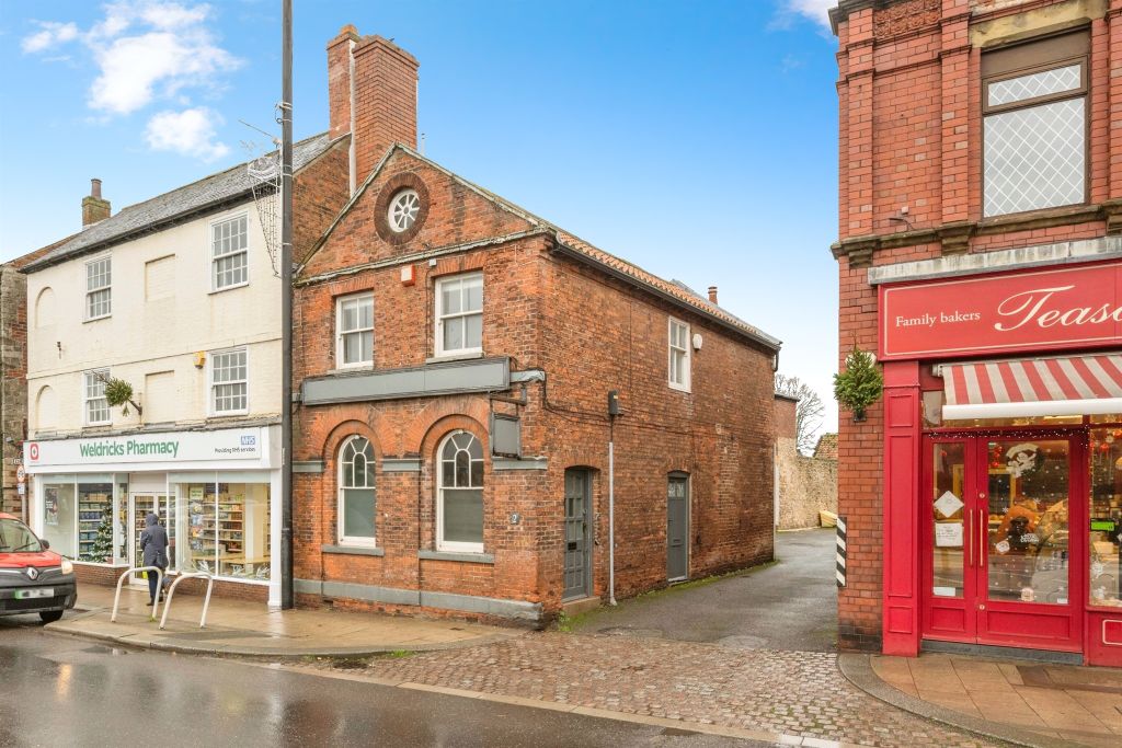 Property photo 1 of 20