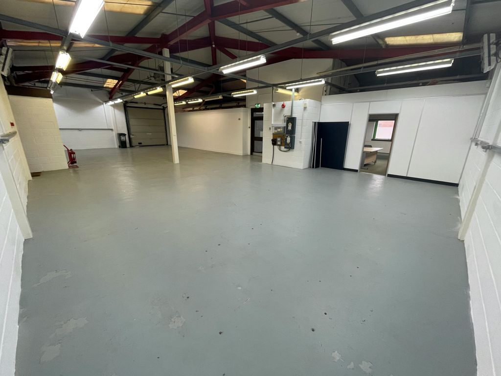 Property photo 2 of 5 Photo 2