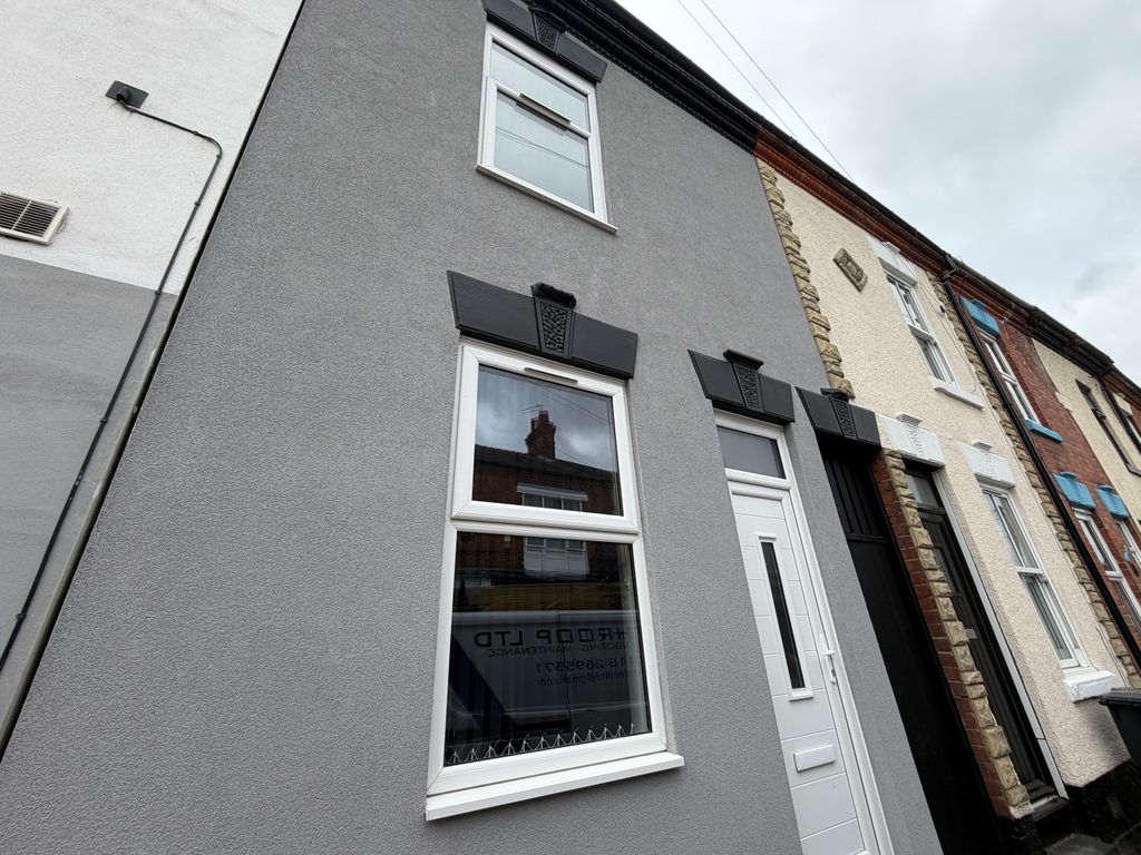 Property photo 1 of 20