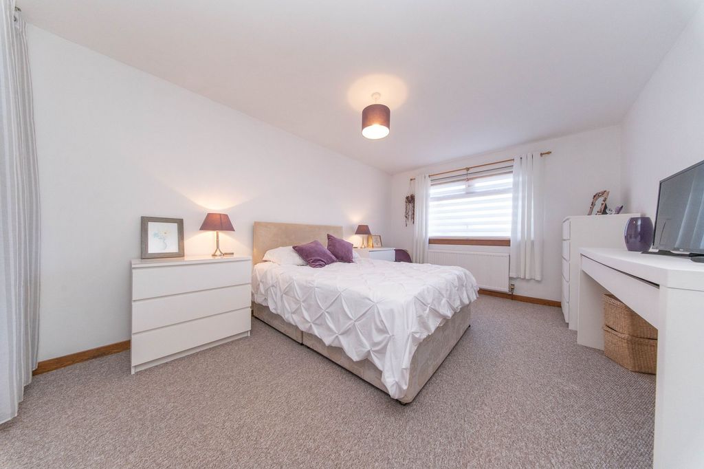 Additional image 9 of 4 bed villa for saleJamphlars Road, Cardenden, Lochgelly KY5