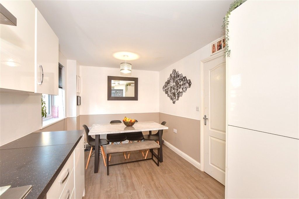 Property photo 3 of 11 Kitchen/Diner