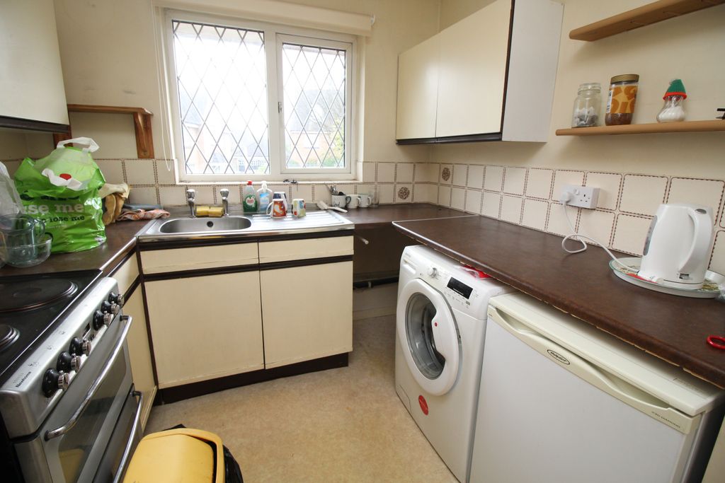 Property photo 3 of 10 New - Kitchen