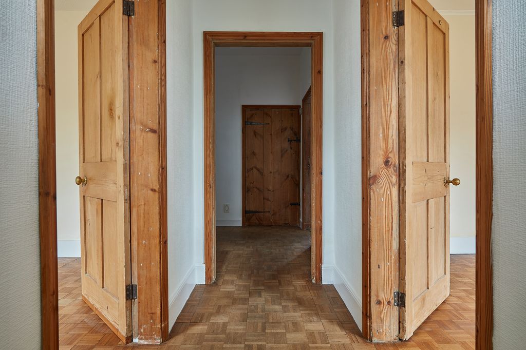 Property photo 3 of 29