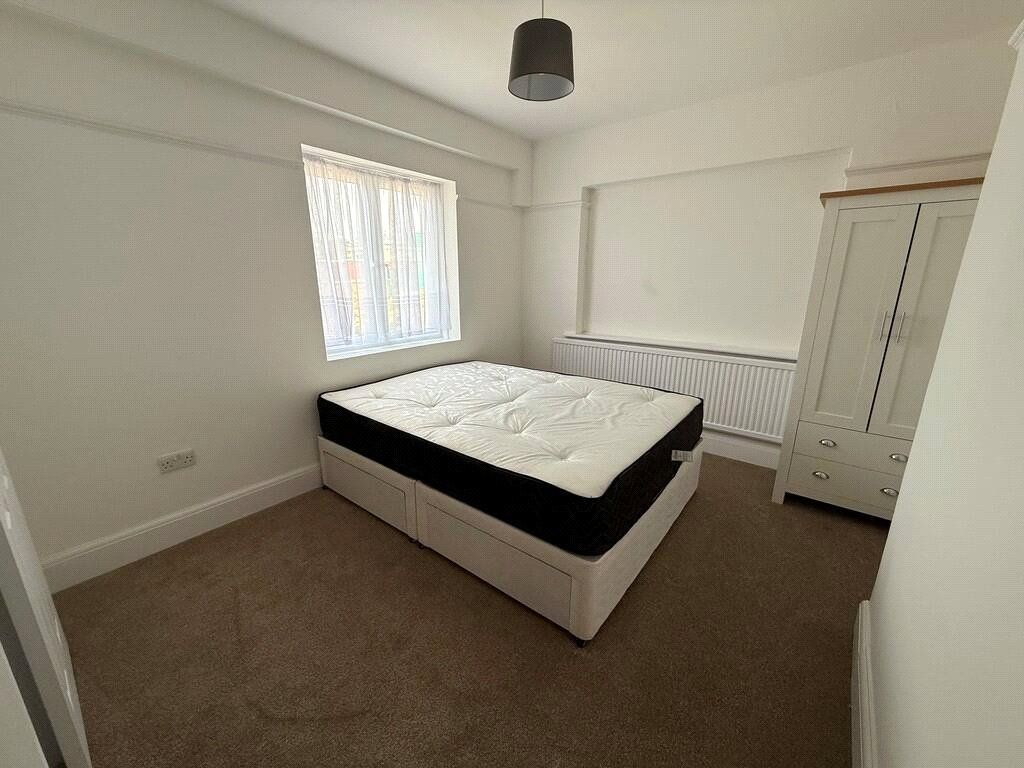 Property photo 3 of 8 Picture No. 01