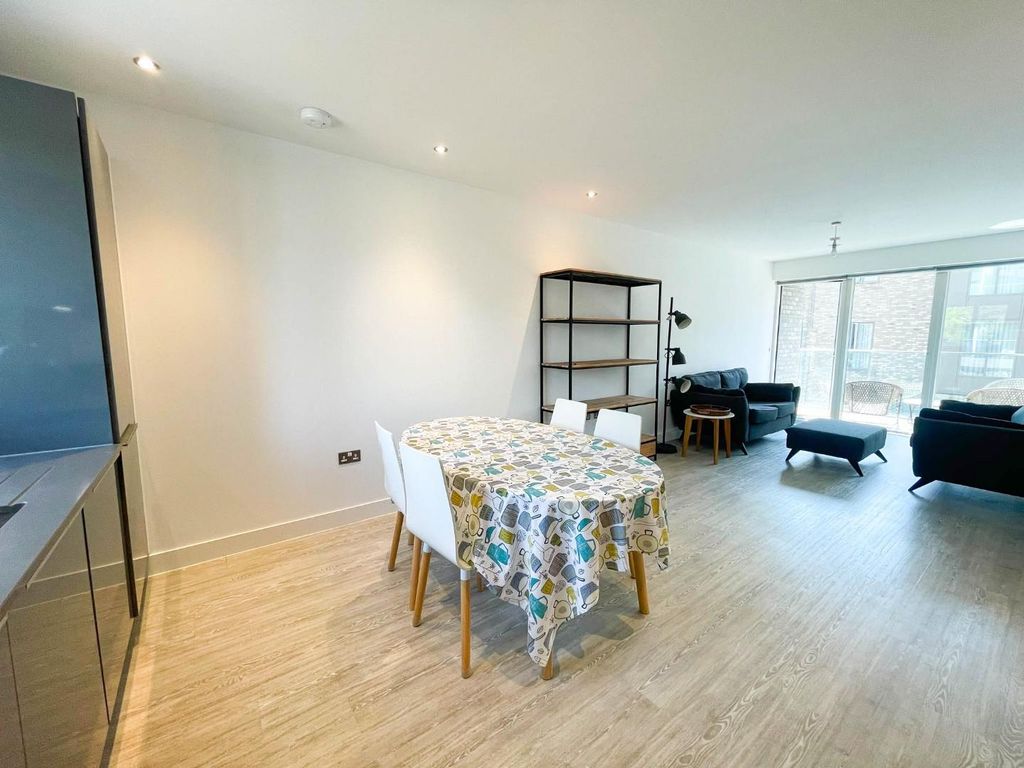 Property photo 2 of 12 Aeb7A552-53A6-4373-B92E-2d4c3c2c120A.Jpg