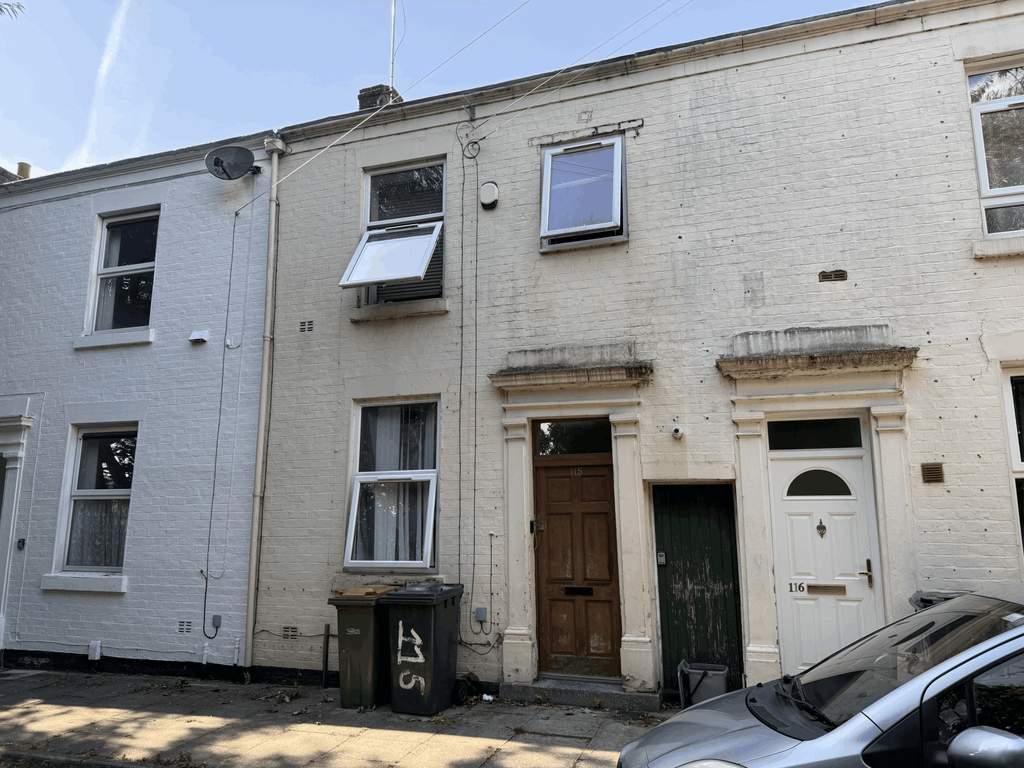 Property photo 1 of 1