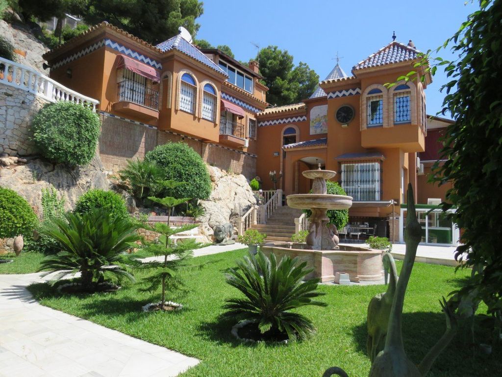 Property photo 1 of 10