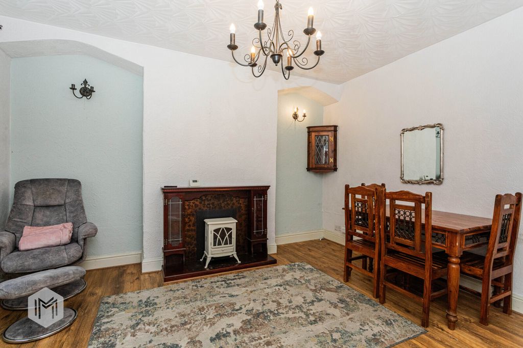 Property photo 3 of 15 Picture No. 07