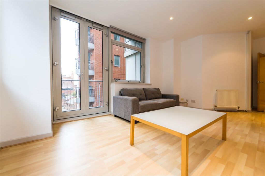 Property photo 3 of 12 Dsc04811.Jpg