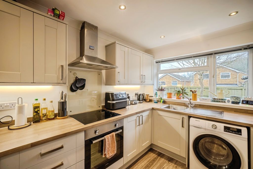 Property photo 3 of 20