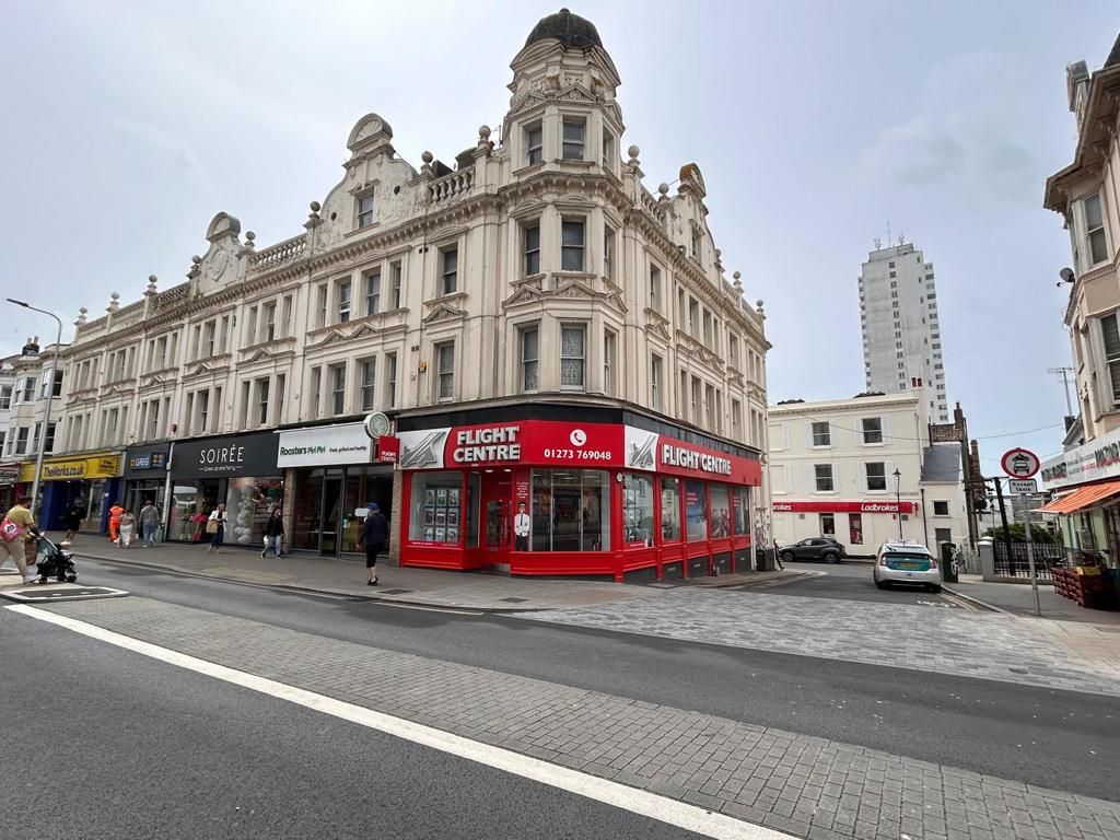 Property photo 1 of 9 Photo 10