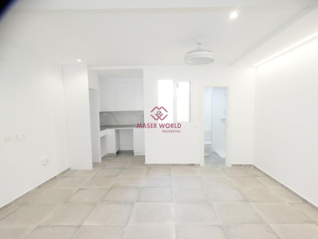 Property photo 1 of 18 Renovated Duplex In Puerto De Mazarrón — Space, Style, And Proximity To The Sea