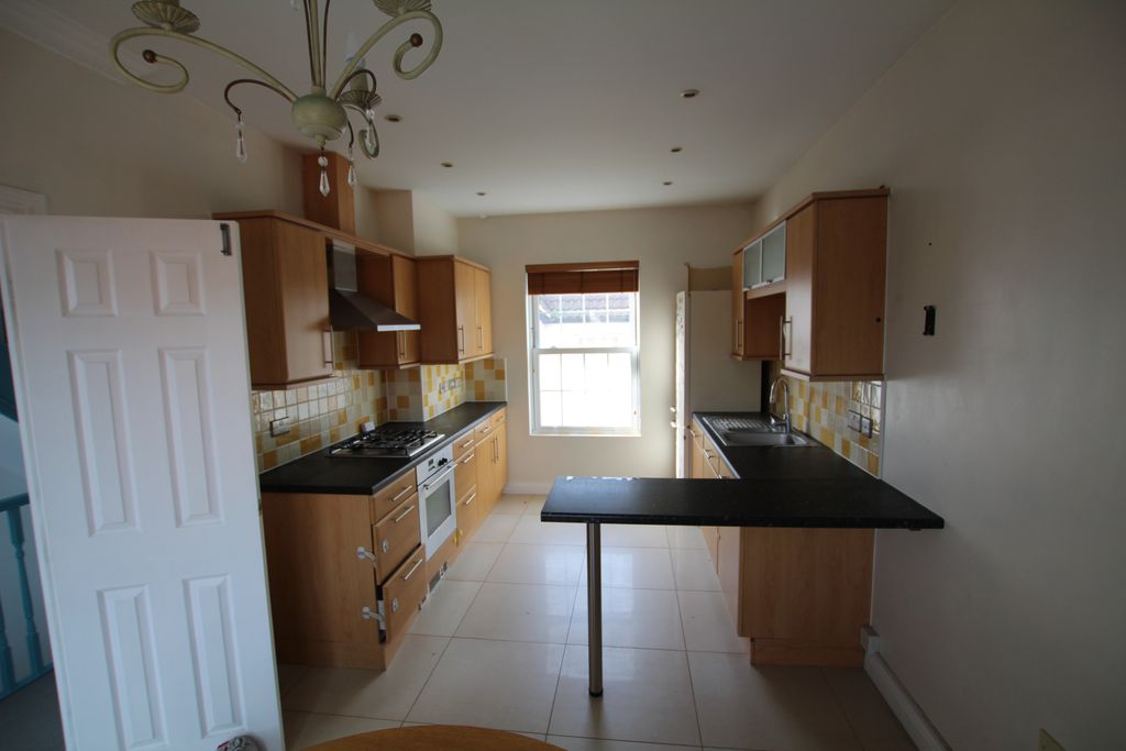 Property photo 3 of 29 Gallery