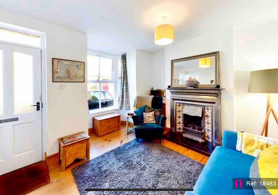 Property photo 3 of 12