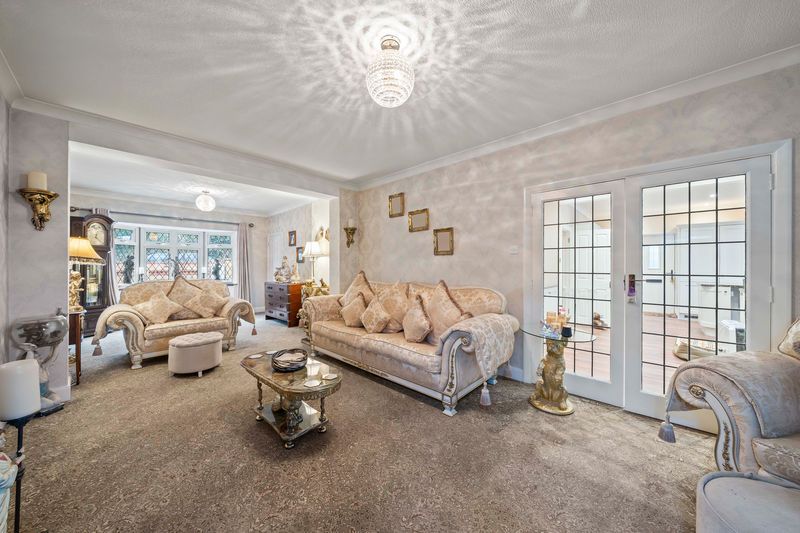 Property photo 2 of 32 Photo 11