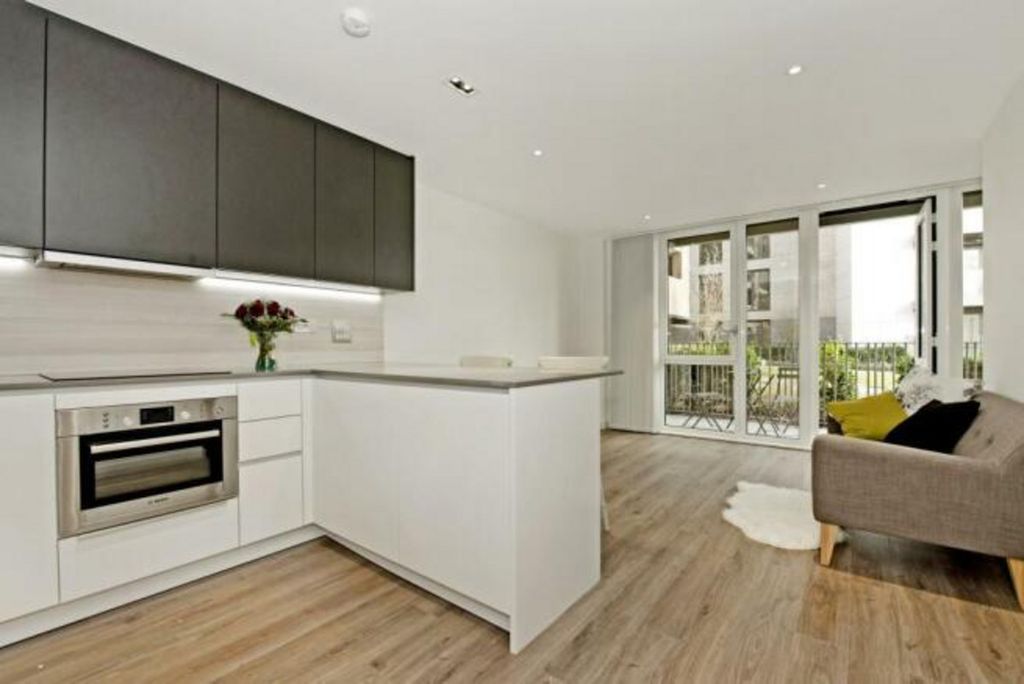 Property photo 2 of 12