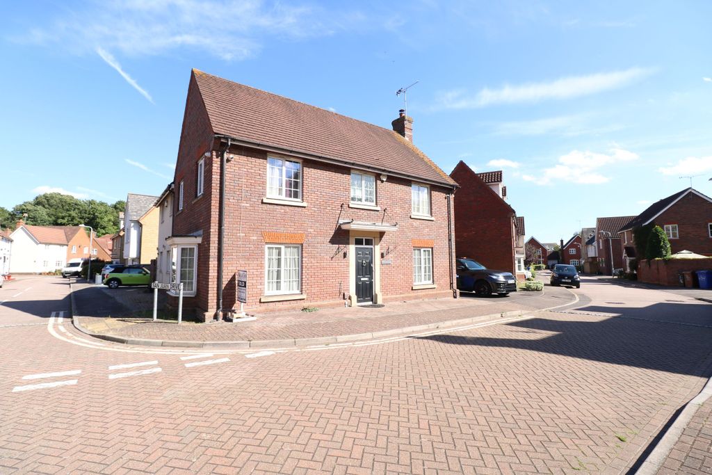 Property photo 1 of 54