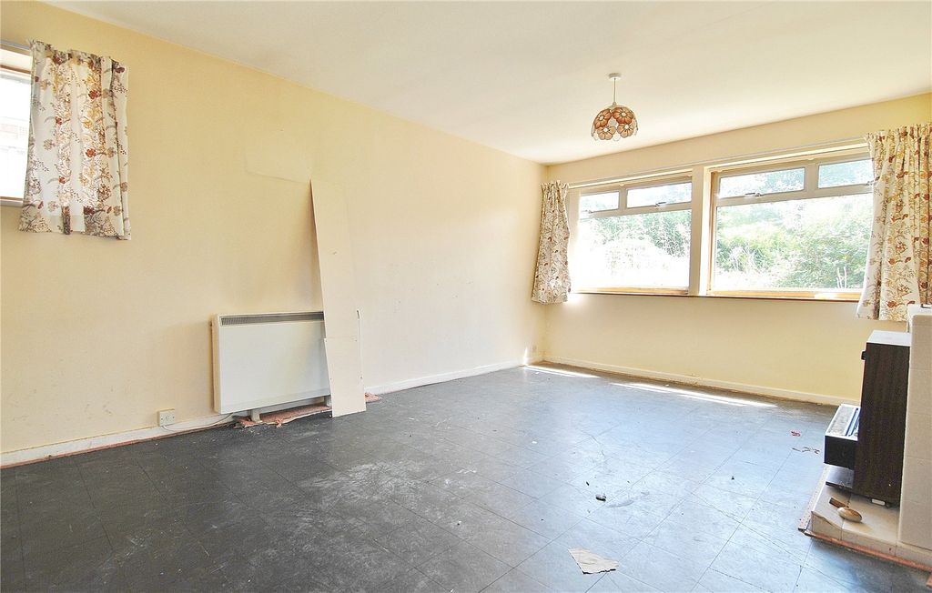 Property photo 2 of 13 Picture No. 03