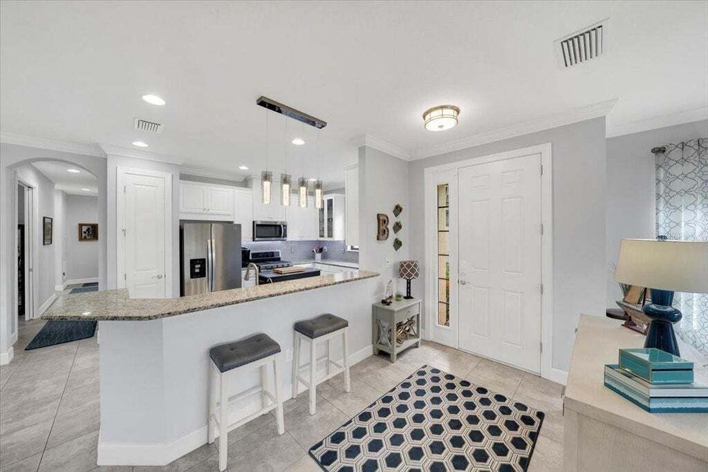 Property photo 3 of 20 <Alttext/>