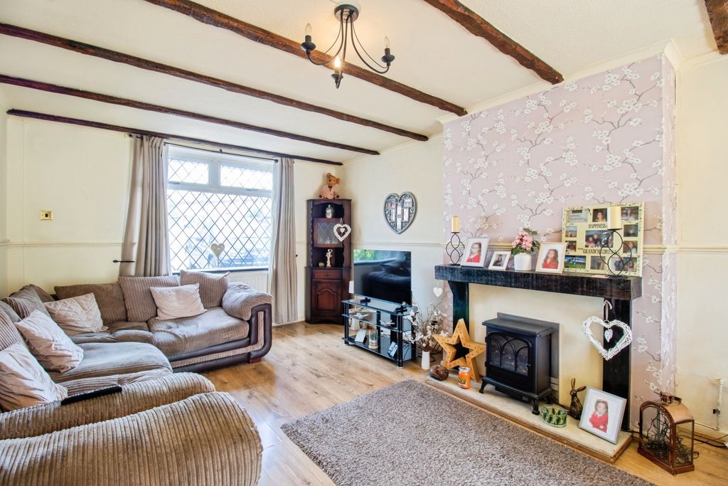 Property photo 2 of 15